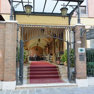 Szálloda Belle Arti
