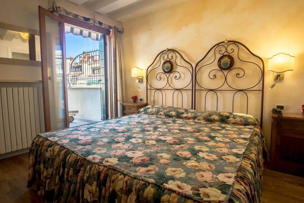 Hotel Antigo Trovatore Venezia