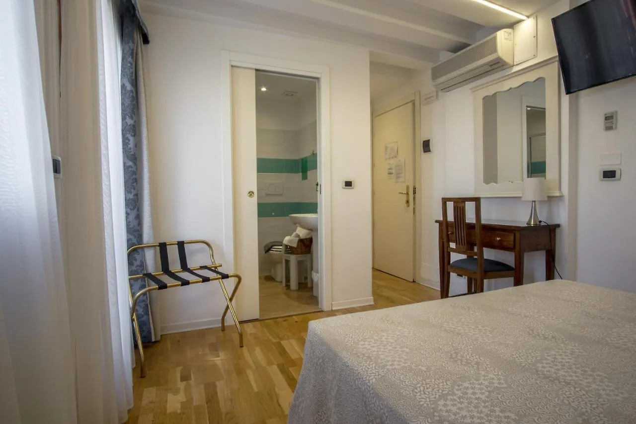 Hotel Antigo Trovatore Venezia