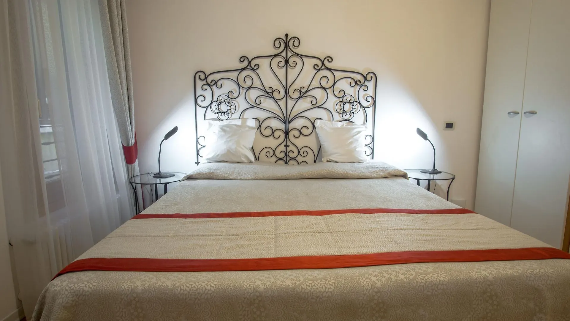 Hotel Antigo Trovatore Venezia 3*,  Italia