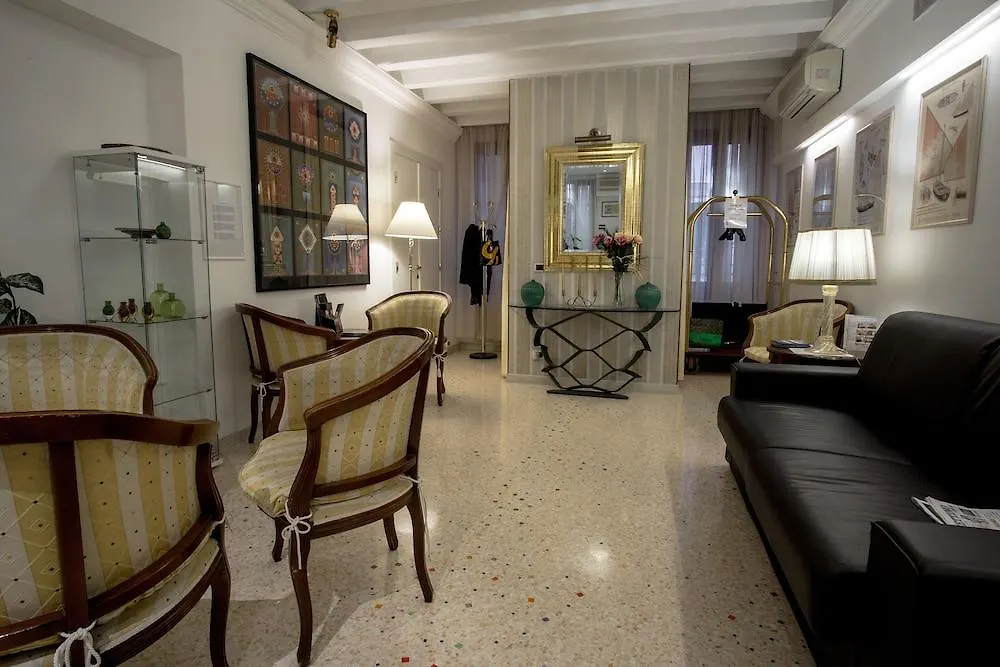 ***  Hotel Antigo Trovatore Venezia Italia